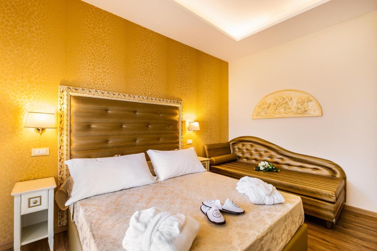 Hotel Mazzanti Milano Marittima Esterno foto