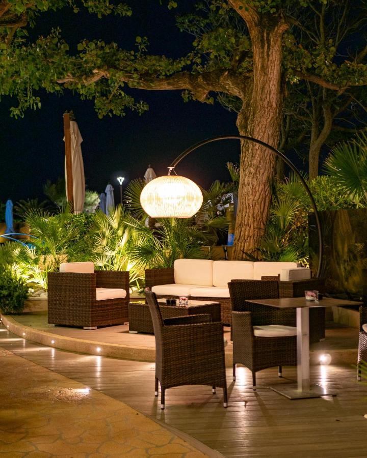 Hotel Mazzanti Milano Marittima Esterno foto