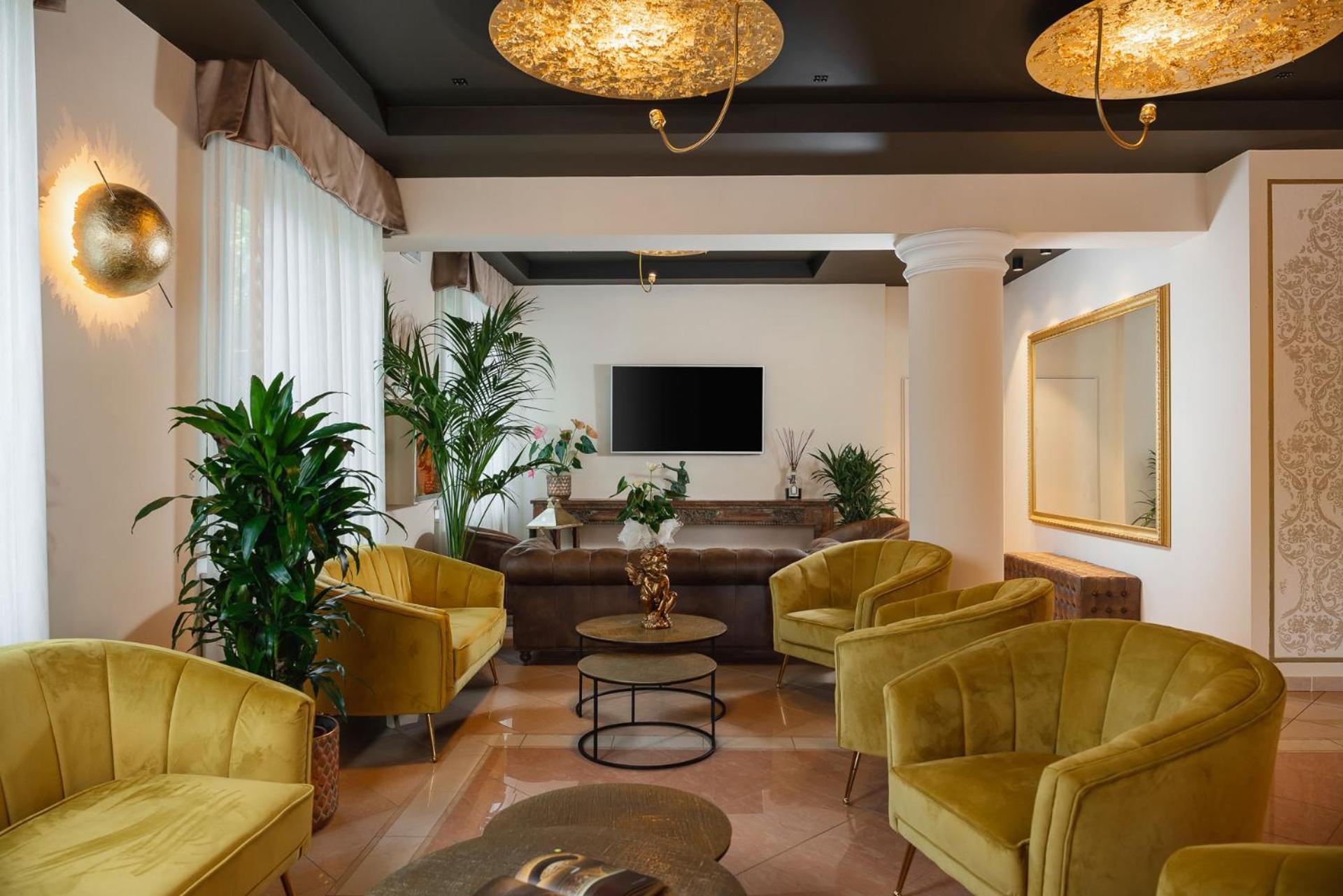 Hotel Mazzanti Milano Marittima Esterno foto